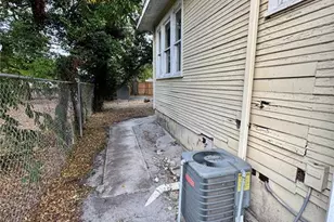 1920 E Paris St, Tampa, FL 33610 - Photo 26