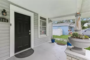 1206 E Frierson Ave, Tampa, FL 33603 - Photo 6