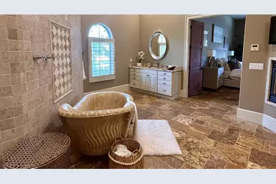 10641 Broadland Pass, Thonotosassa, FL 33592 - Photo 18