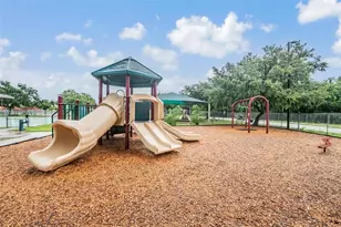 4208 Pine Isle Dr, Lutz, FL 33558 - Photo 40