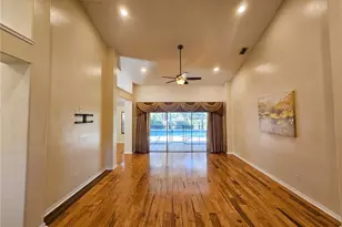 14504 Brambie Ct, Tampa, FL 33624 - Photo 6