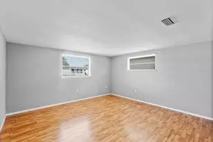 5712 Otis Dr, New Port Richey, FL 34652 - Photo 12
