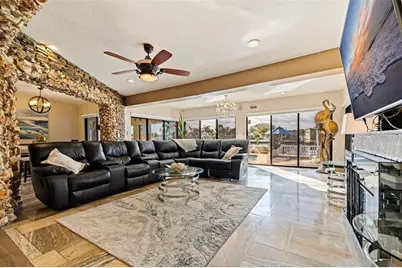 357 La Hacienda Drive, Indian Rocks Beach, FL 33785 - Photo 14