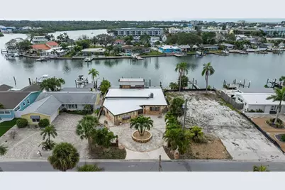 357 La Hacienda Drive, Indian Rocks Beach, FL 33785 - Photo 56