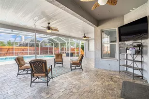 2846 Duncan Tree Cir, Valrico, FL 33594 - Photo 34