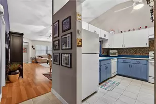 1539 Rebecca Ln, Dunedin, FL 34698 - Photo 4