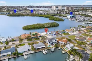 1421 Sea Gull Dr S, Saint Petersburg, FL 33707 - Photo 70