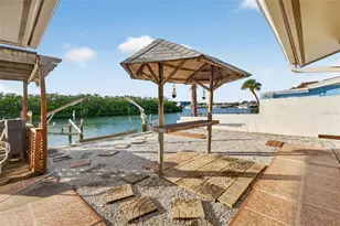 1421 Sea Gull Dr S, Saint Petersburg, FL 33707 - Photo 40