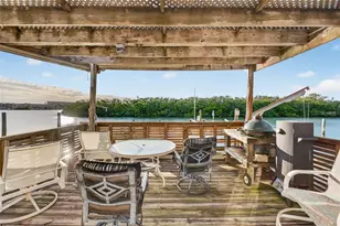 1421 Sea Gull Dr S, Saint Petersburg, FL 33707 - Photo 38