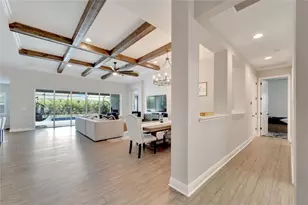 5611 Madrigal Wy, Apollo Beach, FL 33572 - Photo 10