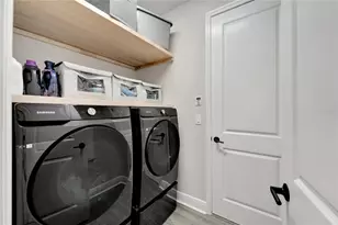 5611 Madrigal Wy, Apollo Beach, FL 33572 - Photo 36