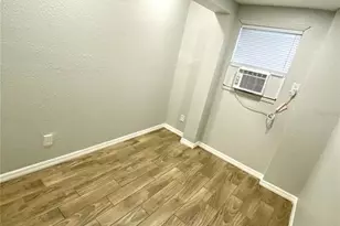 18107 Lake Front Dr, Lutz, FL 33548 - Photo 16