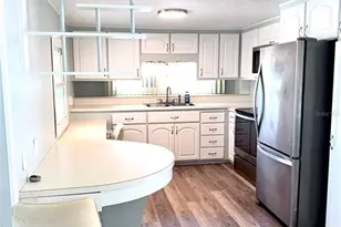 5105 8th St W, Bradenton, FL 34207 - Photo 2