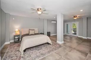 110 Carlyle Cir, Palm Harbor, FL 34683 - Photo 38