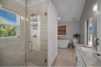 110 Carlyle Circle, Palm Harbor, FL 34683 - Photo 28