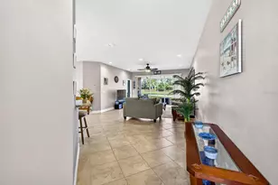 15652 Aurora Lake Cir, Wimauma, FL 33598 - Photo 4