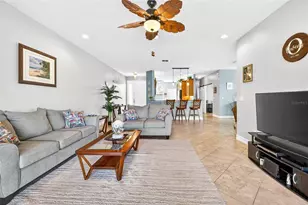 15652 Aurora Lake Cir, Wimauma, FL 33598 - Photo 10