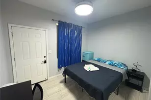 3715 Valley Tree Dr, Tampa, FL 33610 - Photo 22