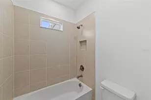 6216 29th St N, Saint Petersburg, FL 33702 - Photo 32