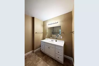 3510 N 16th Street, Tampa, FL 33605 - Photo 12