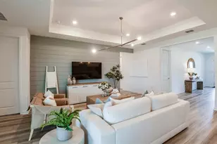 9736 Autumn Rdg Ave, Riverview, FL 33578 - Photo 6