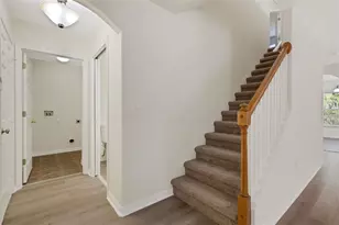 25837 Crippen Dr, Land O Lakes, FL 34639 - Photo 8