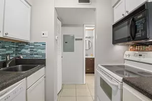 4215 E Bay Dr, Clearwater, FL 33764 - Photo 10