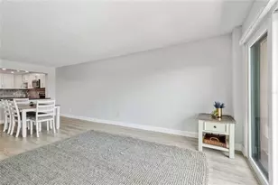 51 Island Way, Clearwater Beach, FL 33767 - Photo 10