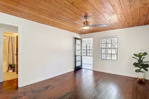 8906 N Orleans Ave, Tampa, FL 33604 - Photo 10