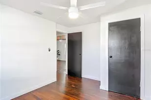 8906 N Orleans Ave, Tampa, FL 33604 - Photo 26