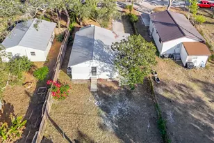 8906 N Orleans Ave, Tampa, FL 33604 - Photo 42