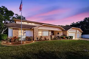 10353 Barry Dr, Largo, FL 33774 - Photo 2
