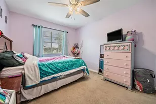 11367 Cocoa Beach Dr, Riverview, FL 33569 - Photo 14