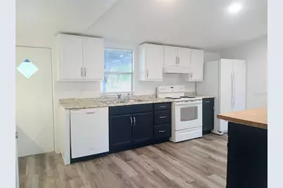 8116 Weeping Willow Street, Brooksville, FL 34613 - Photo 6