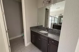 6204 Colmar Pl, Apollo Beach, FL 33572 - Photo 14