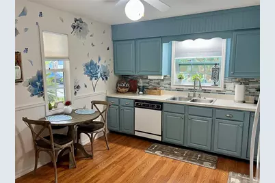 37406 Teaberry Loop, Zephyrhills, FL 33542 - Photo 4