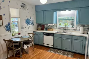 37406 Teaberry Loop, Zephyrhills, FL 33542 - Photo 4