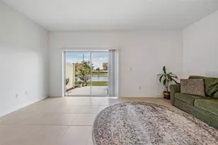 2182 Hallier Cv, Wesley Chapel, FL 33543 - Photo 12