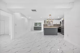 2152 Barcelona Dr, Clearwater, FL 33764 - Photo 10