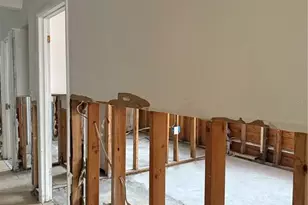 310 79th Ave, Saint Pete Beach, FL 33706 - Photo 10