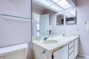 6047 Bahia Del Mar Blvd, Saint Petersburg, FL 33715 - Photo 18