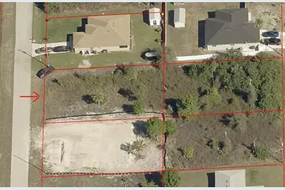 765 Bianca Avenue S, Lehigh Acres, FL 33974 - Photo 2