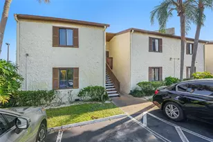 11505 7th Way N, Saint Petersburg, FL 33716 - Photo 1