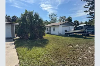 1021 Canal Street, Ruskin, FL 33570 - Photo 2