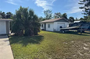 1021 Canal St, Ruskin, FL 33570 - Photo 2