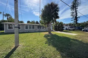 1021 Canal St, Ruskin, FL 33570 - Photo 12