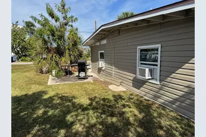 1021 Canal Street, Ruskin, FL 33570 - Photo 8