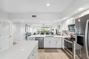 960 Starkey Rd, Largo, FL 33771 - Photo 12