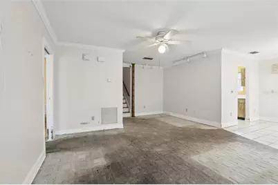 6345 Bentbranch Court, Temple Terrace, FL 33617 - Photo 10