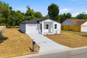 15304 16th St, Dade City, FL 33523 - Photo 1